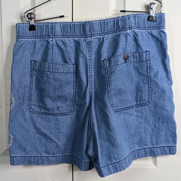 Johnny Was Lyonne Pull On Shorts Large Chambray Embroidered Floral Birds Boho